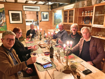 Klubbmedlemmer på vinkurs